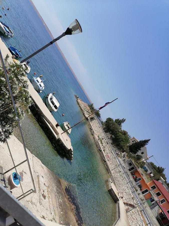 Apartmani Iva Tribanj Kruscica Bagian luar foto