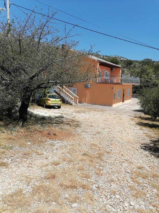 Apartmani Iva Tribanj Kruscica Bagian luar foto